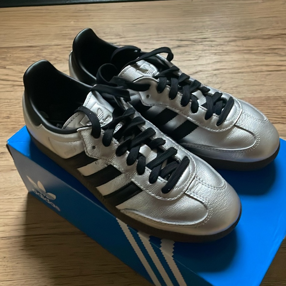 Adidas Samba - Silver